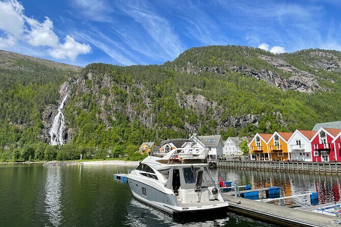 Private cruise - Fjord and waterfalls cruise to Modal- Mostraumen - Bergens Best-Kept Secret: A Private Fjord and Waterfalls Cruise