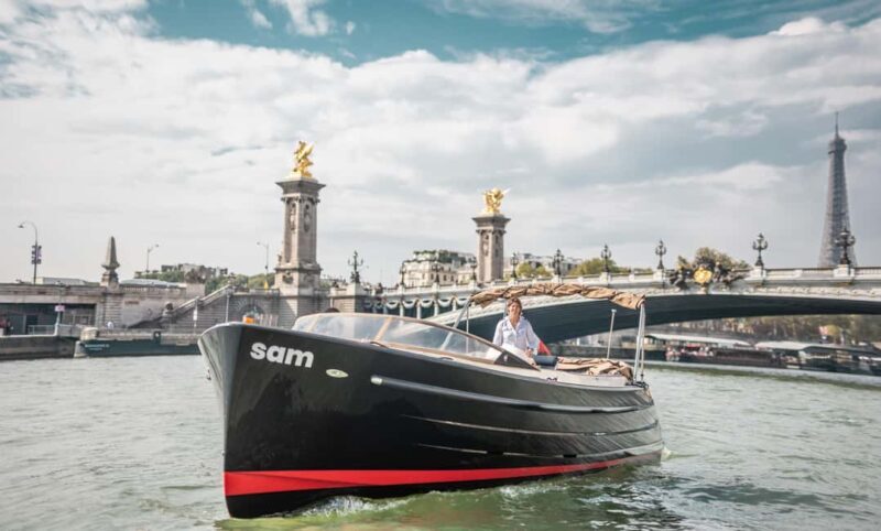 Private Cruise in Paris - A Closer Look at the Experience