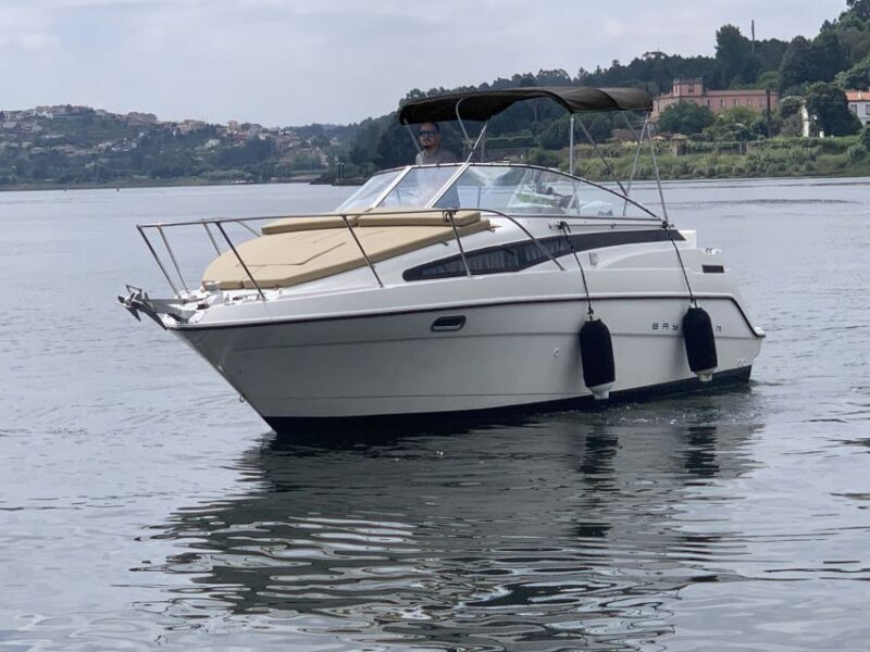 Private Cruise in Rio Douro - 2 hours - Up to 8 Passengers - Private Cruise in Rio Douro - 2 hours - Up to 8 Passengers