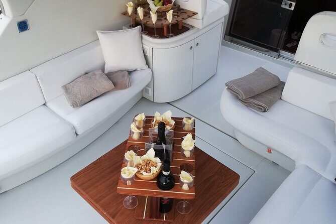 Private Cruise to Ischia and Procida - Yacht 40' - Authentic Experiences and Value