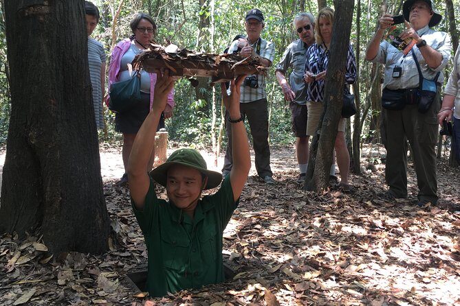 Private Cu Chi Tunnels Half-Day Tour - Exploring the Cu Chi Tunnels: What to Expect