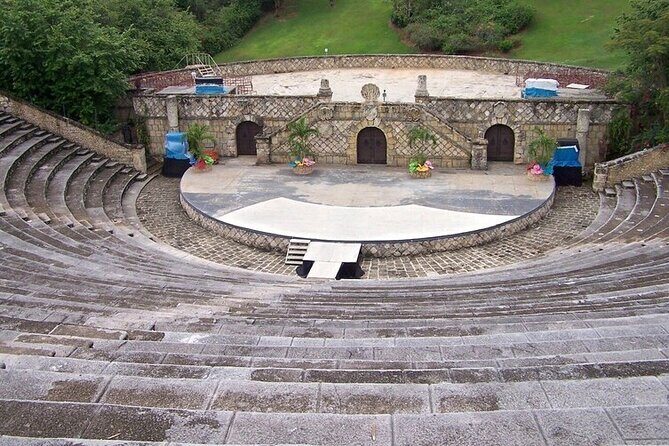 Private Cultural Tour: Altos de Chavón & Cueva de las Maravillas - FAQs
