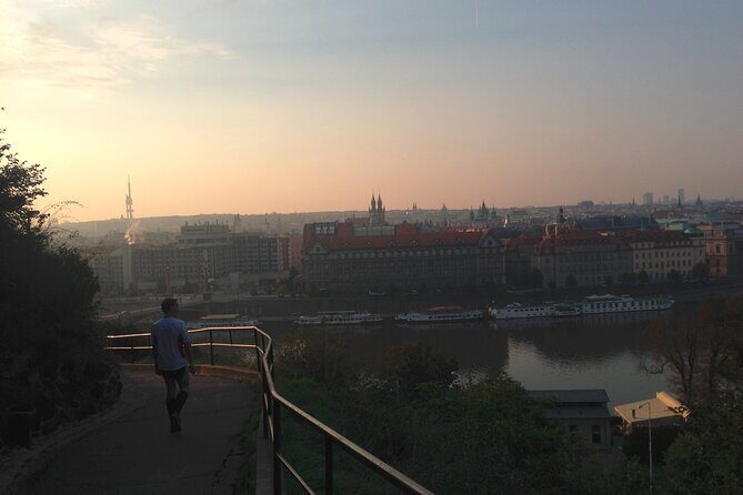 Private Custom Running Tour around Prague - Key Points