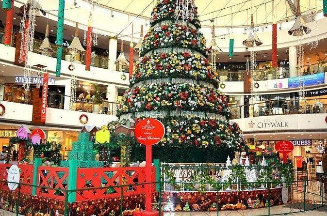 Private Custom Shopping Tour: Delhi's Bustling Markets - A Deep Dive into the Experience