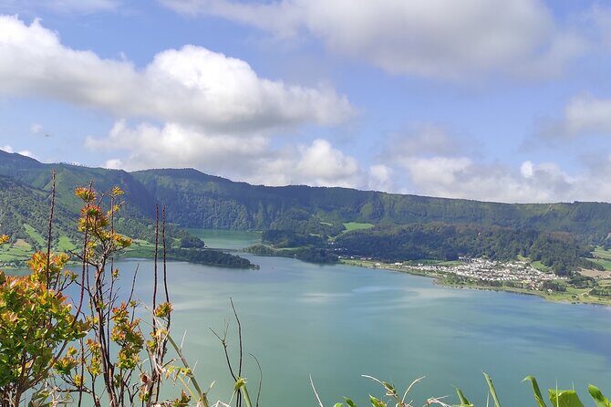 Private Custom Tour in São Miguel Island - Authenticity and Local Insights
