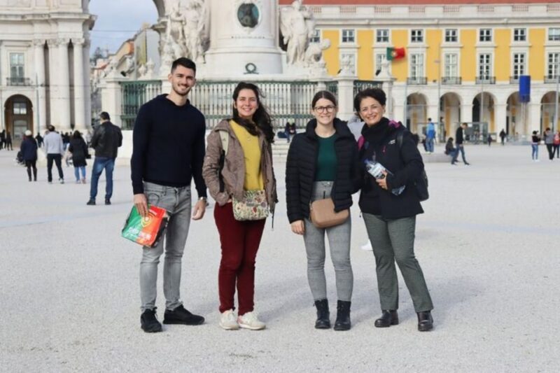 Private Custom Tour with a Local Guide Lisbon - Detailed Breakdown of the Itinerary