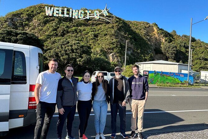 Private custom tour with a local guide Wellington - FAQ