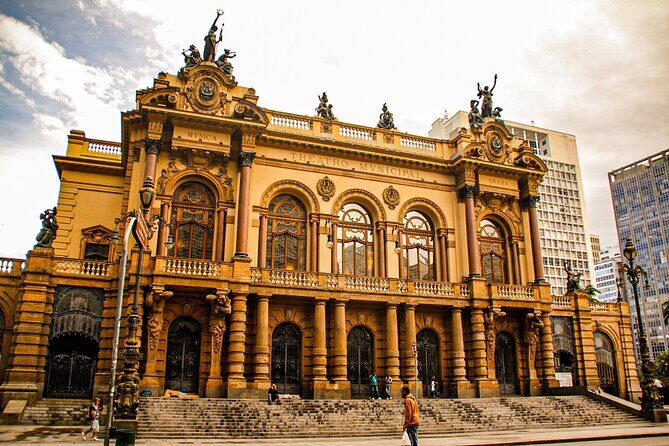 Private Customizable São Paulo City Walking Tour - Key Points
