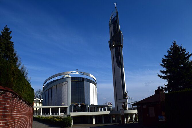 Private Czstochowa Black Madonna and Lagiewniki Tour - Who Should Consider This Experience?