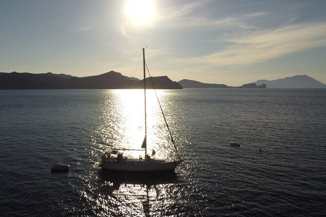 Private Daily Sailing Cruise to Discover the Highlights of Milos - Key Points