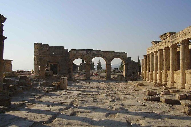 private daily tour pamukkale by u can travel - A Detailed Look at the Pamukkale & Hierapolis Private Tour