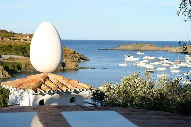 Private Dalí Museum and Tour from Barcelona - Key Points