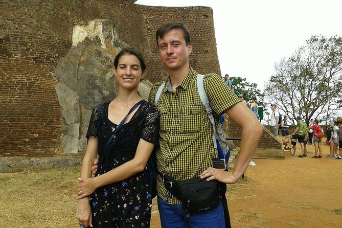 Private Dambulla Sigiriya Tour from Kandy with Lunch - FAQs