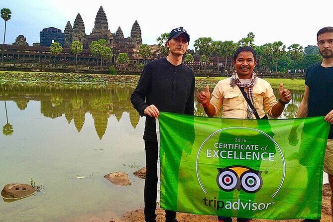 Private Day Angkor Wat Temple and Banteay Srei Temple Tour - Exploring the temples: A detailed look at what youll see