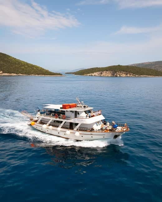 Private day cruise to the Blue lagoon with lunch and drinks! - Who Is This Tour Best For?