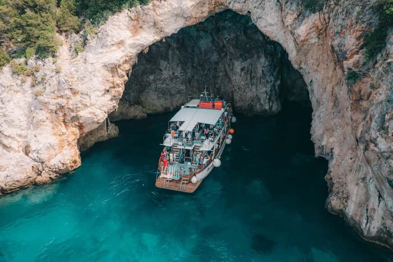 Private day cruise to the Blue lagoon with lunch and drinks! - The Sum Up
