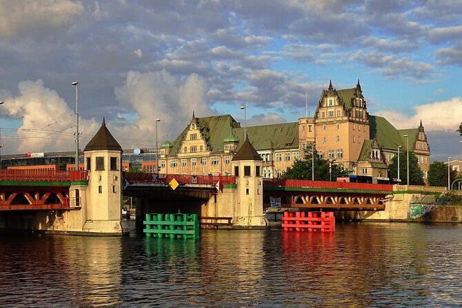 Private Day Tour from Berlin to Szczecin Poland - Exploring Szczecin from Berlin: A Private Day Trip Filled with History, Scenery, and Delicious Food