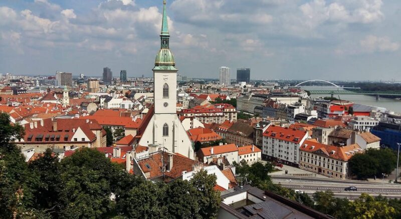 Private Day Tour from Budapest to Bratislava - Key Points
