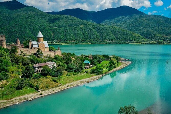 Private day Tour from Tbilisi to Kazbegi and Gudauri - Practical Details