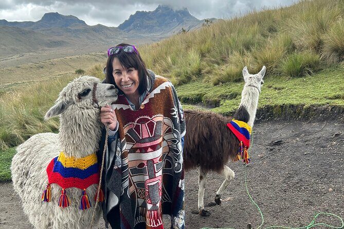 Private Day Tour in the City of Quito with Transportation - Key Points