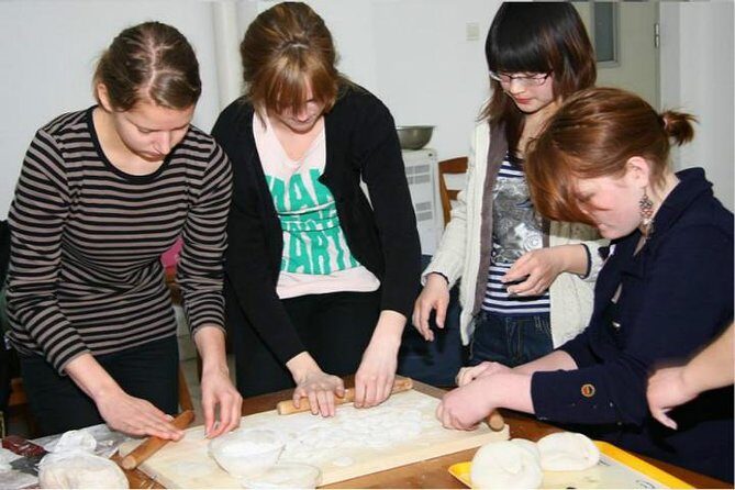 Private Day Tour: Lama Temple, Summer Palace and Hutong Dumpling Lunch - Who Will Appreciate This Tour?