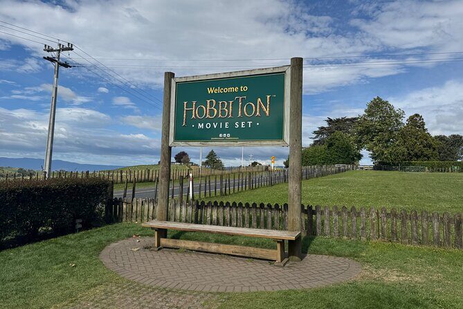 Private Day Tour of Hobbiton Movie Set & Black Water Rafting - Who Should Consider This Tour?
