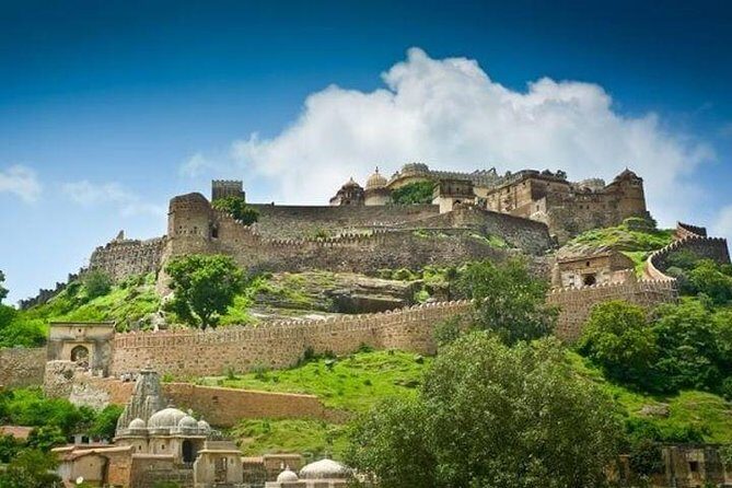 Private Day Tour Of Kumbhalgarh Fort & Wildlife Sanctuary From Udaipur - Key Points