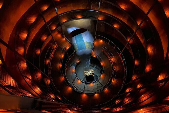 Private Day Tour of Ruakuri Cave, Glowworm and Hobbiton Movie Set - FAQ