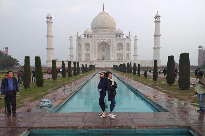 Private Day Tour of Taj Mahal by India's Fastest Train or Car - All Inclusive - A Closer Look at the Taj Mahal Private Day Tour