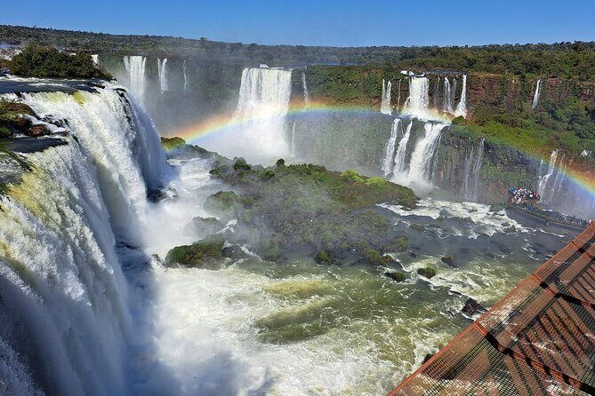 Private Day-tour on both sides of falls Brazil & Argentina - Key Points