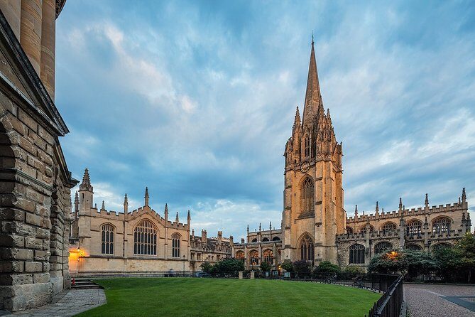 Private Day Tour to Oxford and The Cotswolds - Key Points