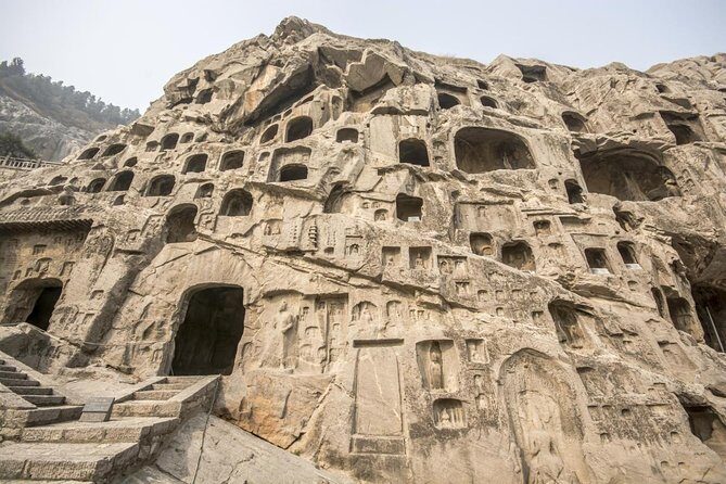 Private Day Tour to Shaolin Temple and Longmen Grottoes from Zhengzhou - Key Points