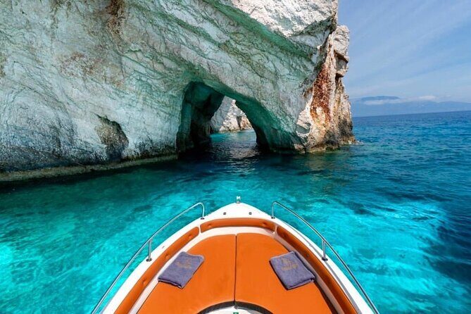 Private Day Tour To Shipwreck And Blue Caves by Boat in Zakynthos - Exploring Zakynthos by Boat: A Near-Perfect Day