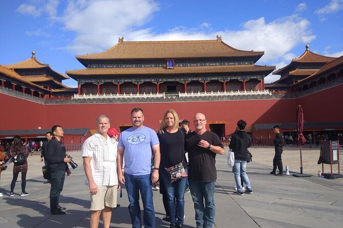 Private Day Tour to Tiananmen Square, Forbidden City and Hutong by Public Transportation - Who Should Book This Tour?