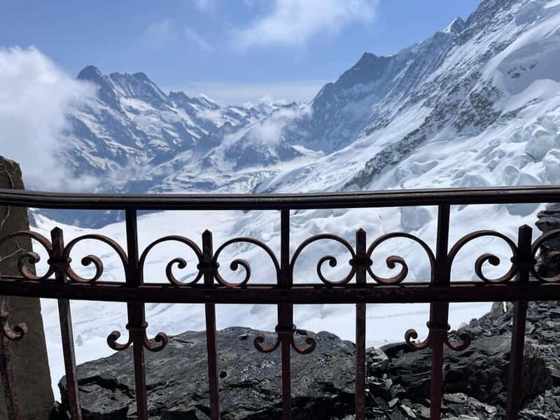 Private Day Tour to "Top of Europe", incl Swiss Picknick - Exploring the Heart of the Swiss Alps: A Deep Dive into the Tour