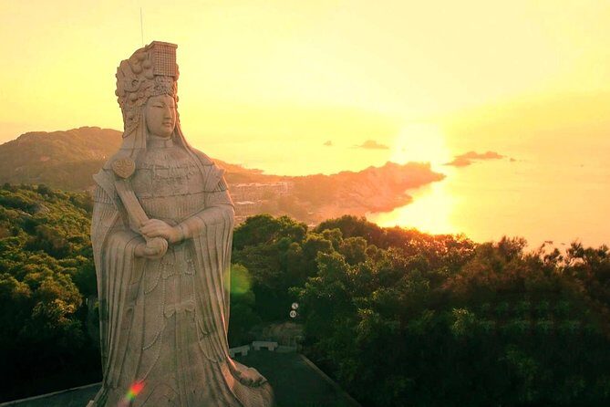 Private Day Tour to Visit Guanghua Temple and Meizhou Island from Xiamen - A Day of Culture and Coastline: Visiting Guanghua Temple and Meizhou Island from Xiamen