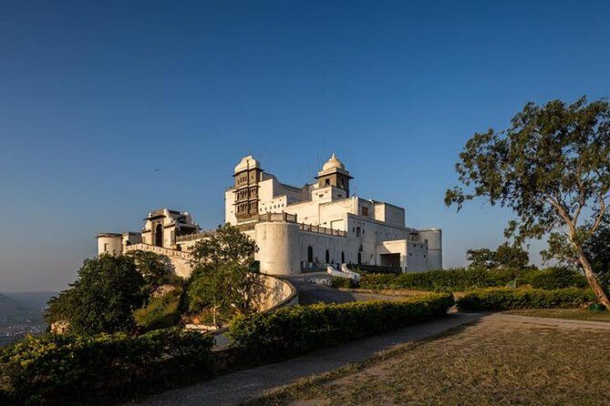 Private Day Tour: Udaipur to Sajjangarh fort (Monsoon Palace) - Key Points