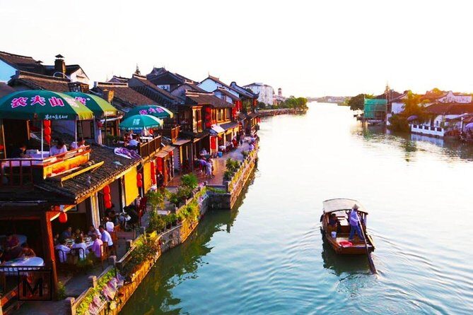 Private Day Tour: Zhujiajiao with Your Choice of Shanghai Sites - Exploring Zhujiajiao: The Water Town Gem