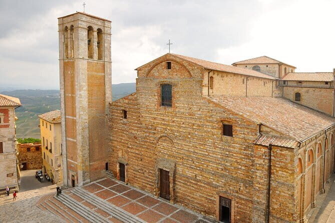 Private day trip from Florence to Montepulciano, Siena and back - An In-Depth Look at the Tuscany Private Day Trip