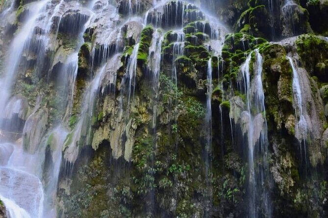 Private Day Trip from Mexico City to Tolantongo Caves - Exploring the Tolantongo Caves: A Natural Marvel