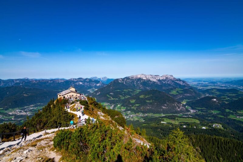 Private day trip from Munich to Eagle's Nest & Hallstatt - FAQs