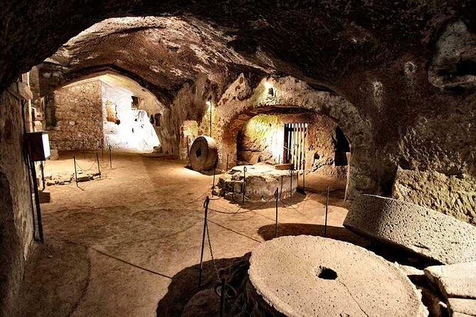 Private Day Trip from Rome to Orvieto and Civita di Bagnoregio - Who Should Consider This Tour?