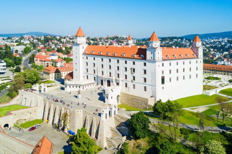 Private day trip from Vienna to Bratislava, and back - Exploring Bratislava: What to Expect