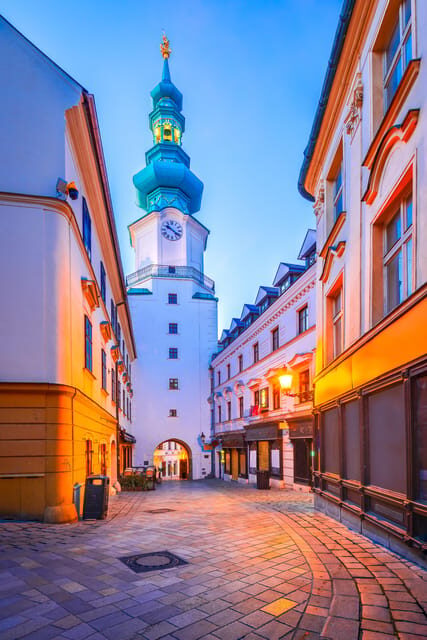 Private day trip from Vienna to Bratislava, and back - Authentic, Personal Experience