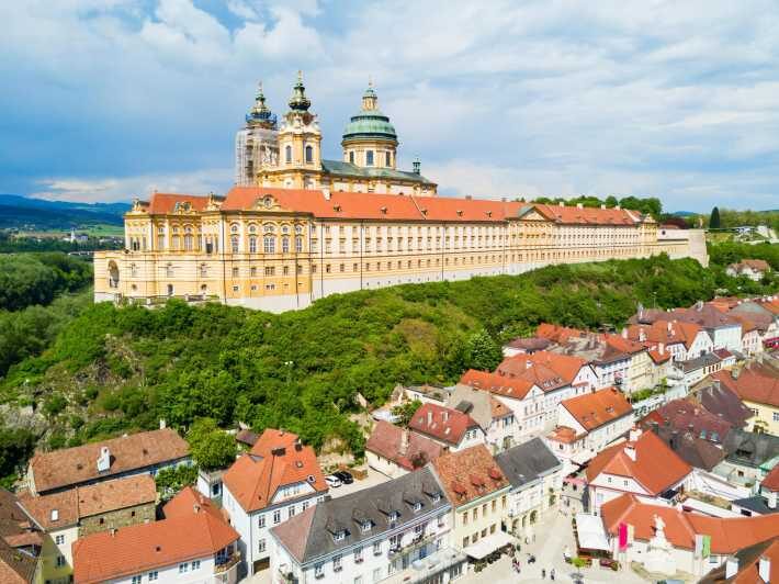 Private day trip from Vienna to Hallstatt & Melk, and back - Who Should Consider This Tour?