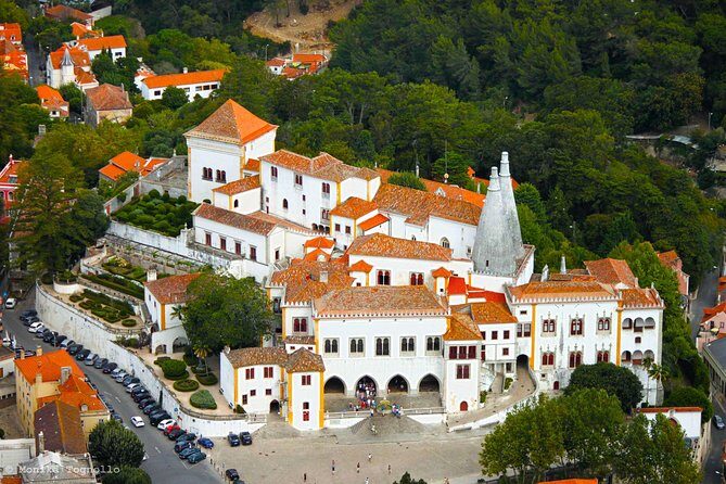 Private day trip Sintra Cascais Estoril coast from Lisbon - FAQs