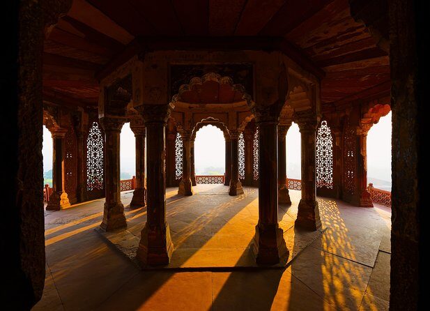 Private Day trip to Agra with Taj Mahal,Fort and lunch at 5 Star - Who Would Love This Tour?