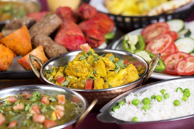 Private Day trip to Agra with Taj Mahal,Fort and lunch at 5 Star - FAQ