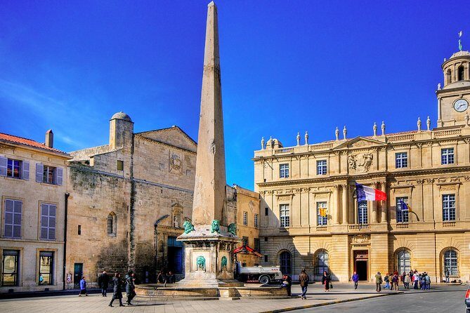 Private Day Trip to Arles Les Baux de Provence and Saint Remy de Provence - FAQ