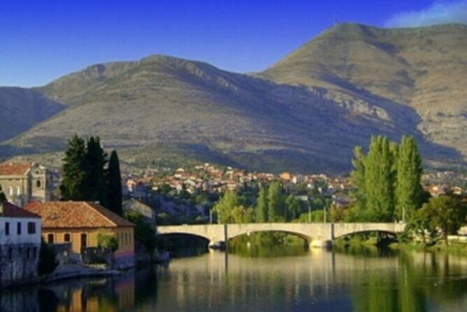 Private Day Trip to Bosnia: Wine, Culture & Local Lunch - Key Points